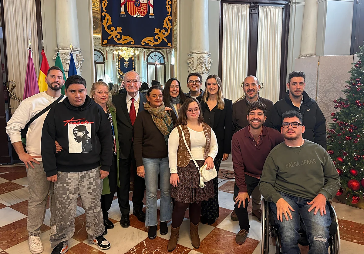 Los nuevos operarios con discapacidad del Ayuntamiento de Málaga