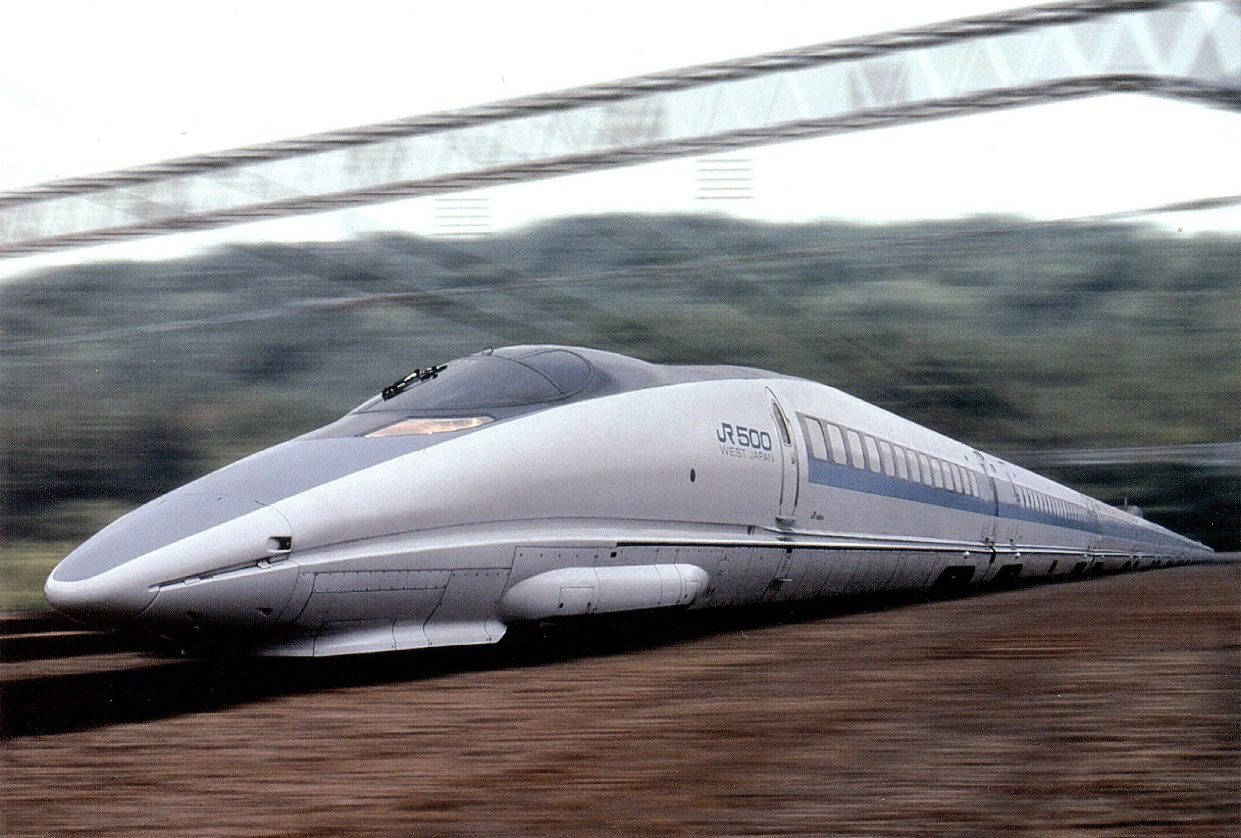 Hikari: un tren, un país, un paisaje