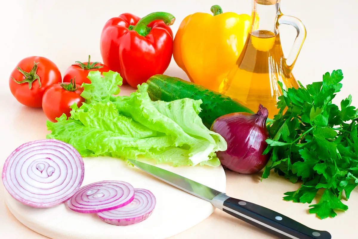 Comenzar una dieta saludable a los 45 años puede alargar la vida dos o tres años más