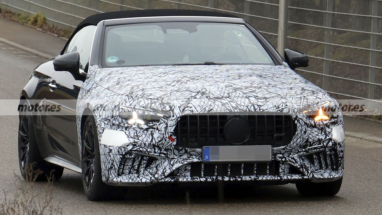 El esperado Mercedes-AMG CLE 63 Cabrio regresa a las pruebas: adiós al híbrido PHEV, hola V8