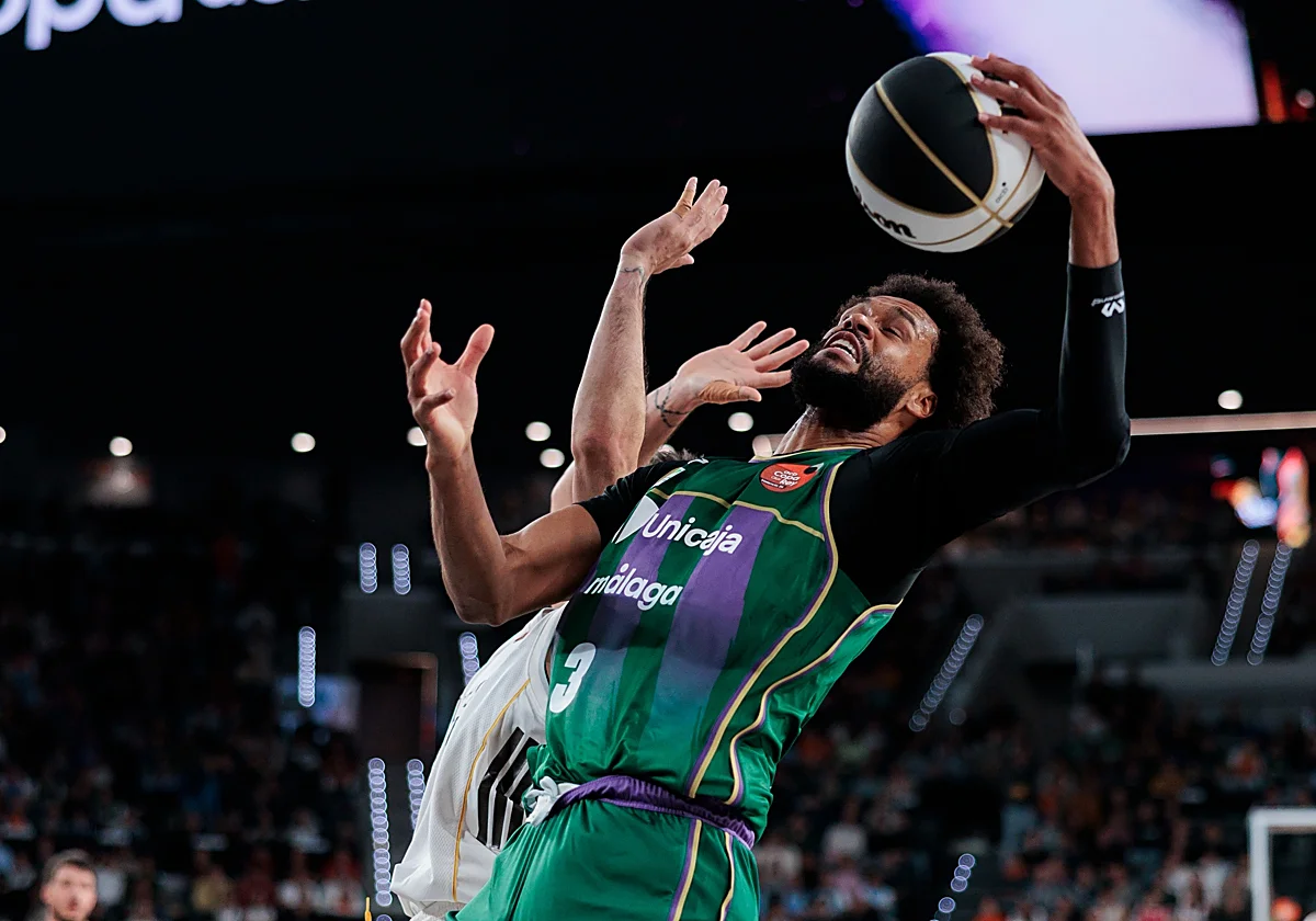 Un Unicaja sin alma es humillado por el Madrid en la Copa