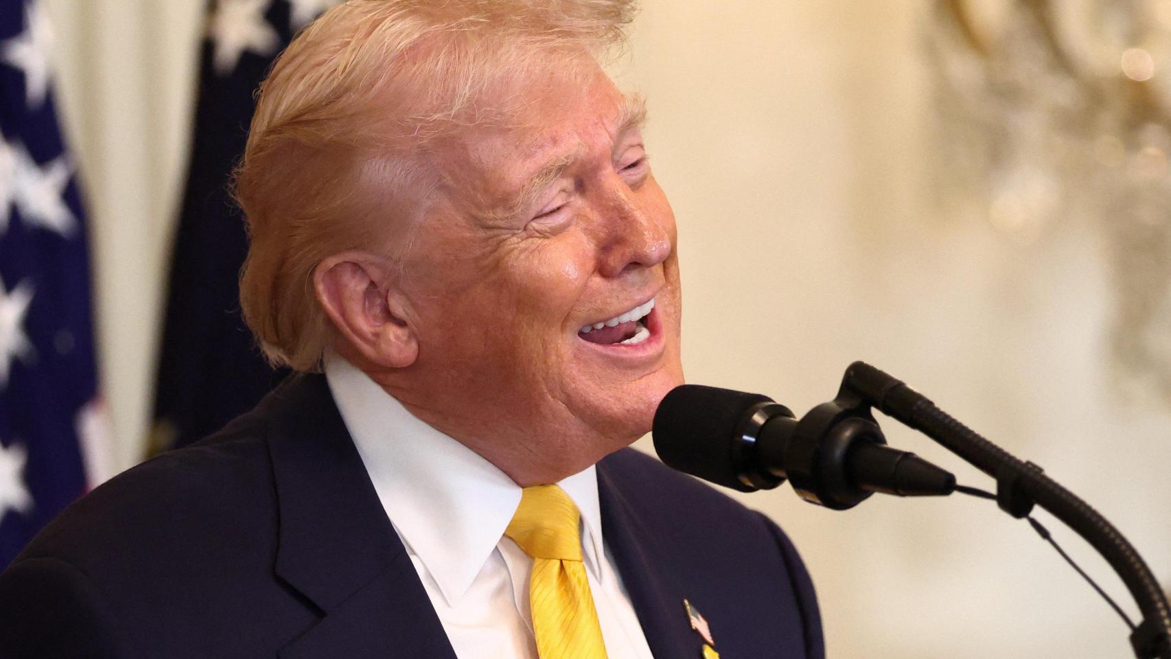 Trump trae la "libertad" a Europa con una web para que los usuarios se salten los controles en las redes sociales