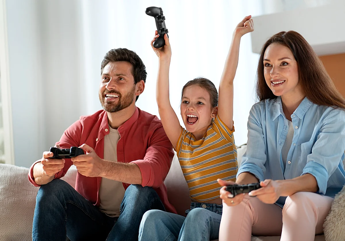 Disfruta de partidas inolvidables con el pack Nintendo Switch OLED y Mario Kart 8 Deluxe