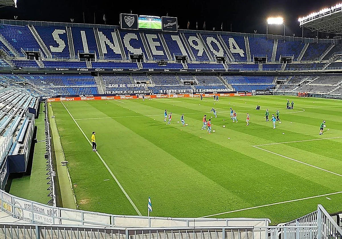 City council formalises contract for study into new La Rosaleda stadium options