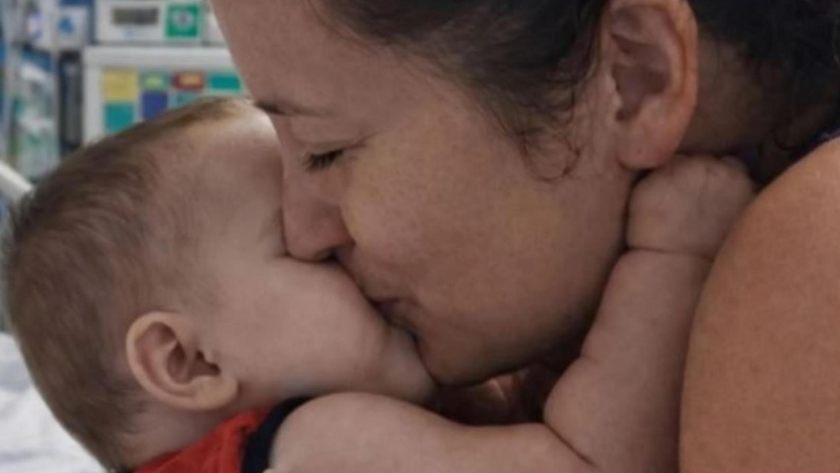 Muere el niño de dos años que recibió un corazón quemado en un trasplante en Nápoles tras un "empeoramiento repentino"