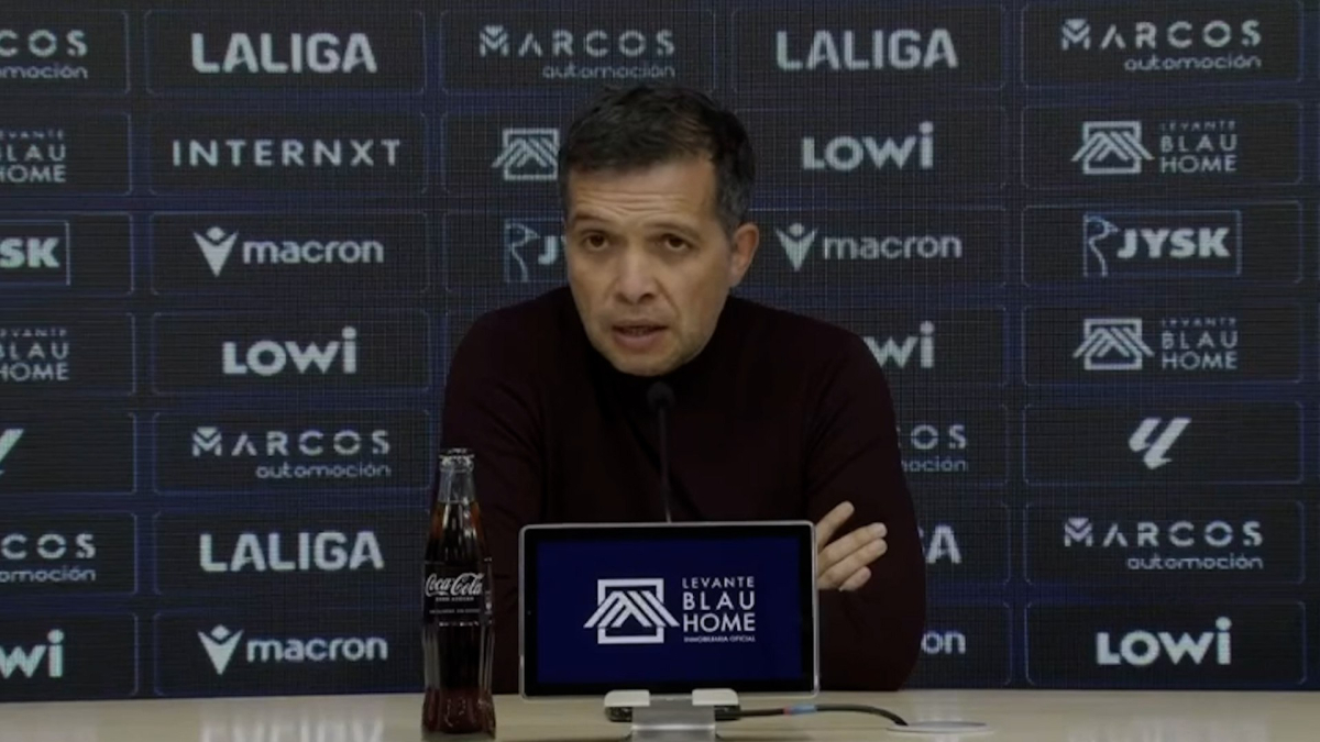 Luís Castro: "Tenemos menos puntos de los que merecemos"