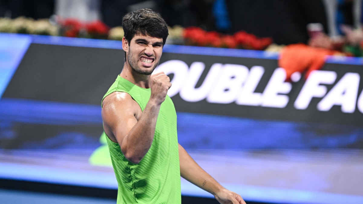 Alcaraz gana en Doha con una clase magistral de 50 minutos