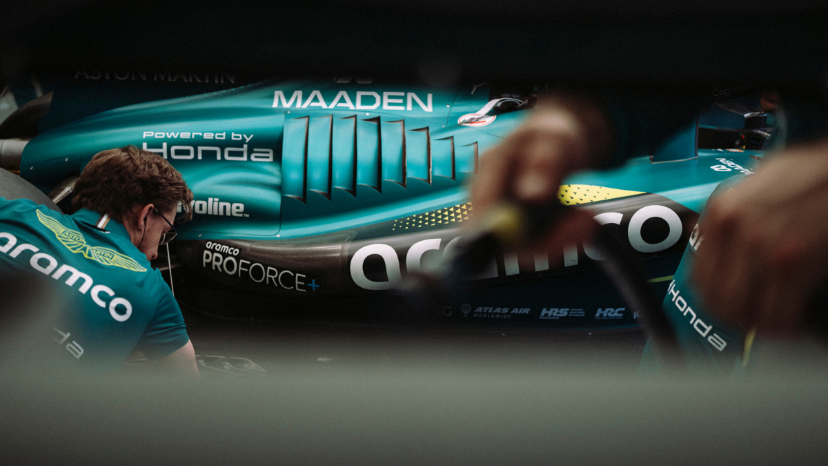 Newey señala a Honda