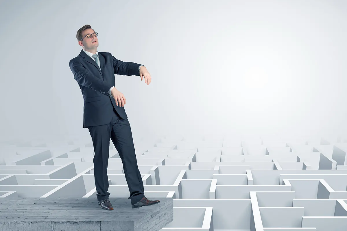 Supere la frustración en una empresa que impone el 'trabajo zombi'