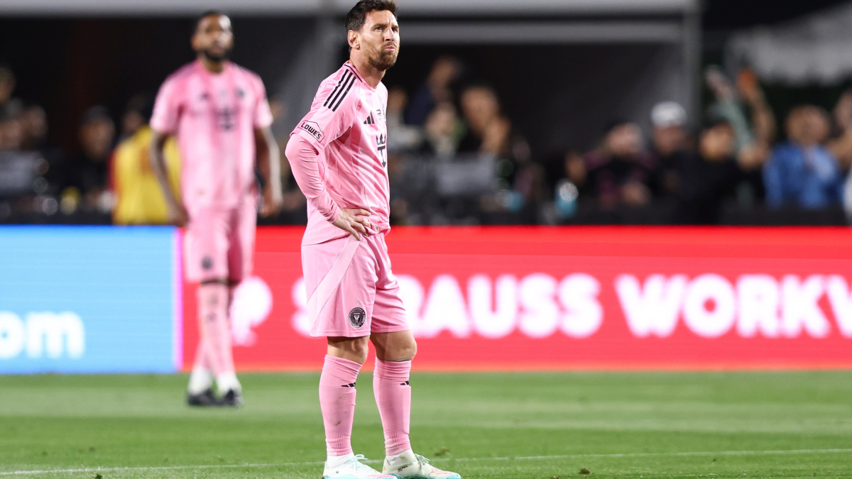 Messi se estrena con una dura derrota