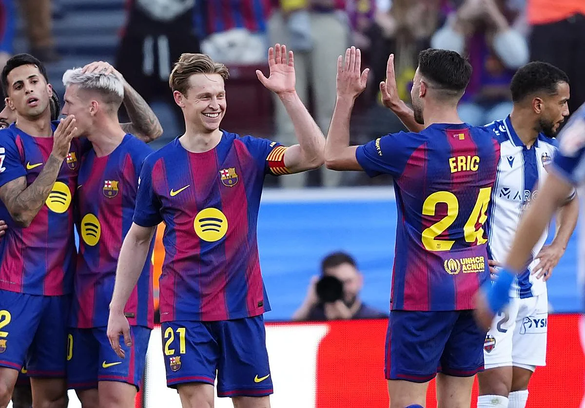 El Barça vuelve a la cima a medio gas