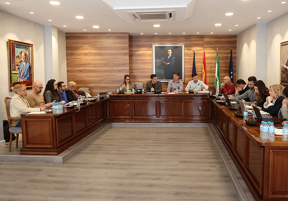 Torrox reduce a menos de ocho días el pago medio a los proveedores y cumple con la estabilidad presupuestaria