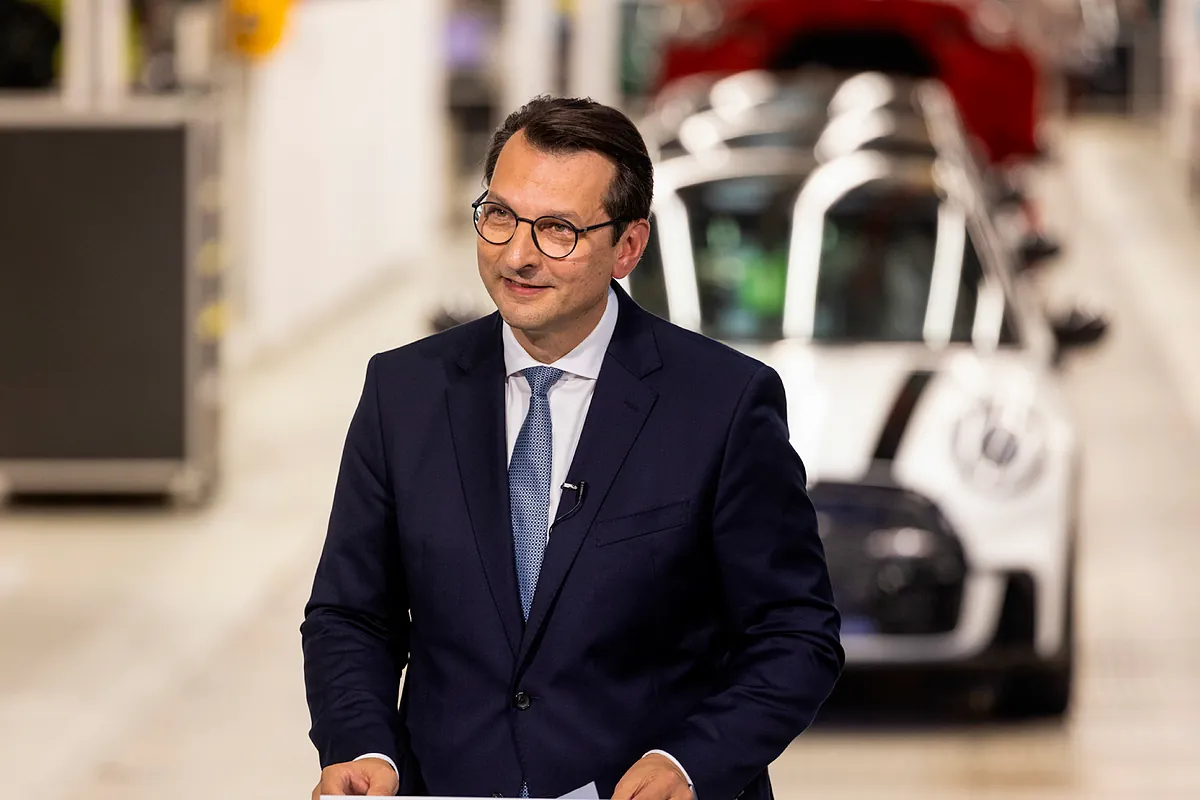 El CEO de BMW deja el cargo y le relevará el jefe de producción