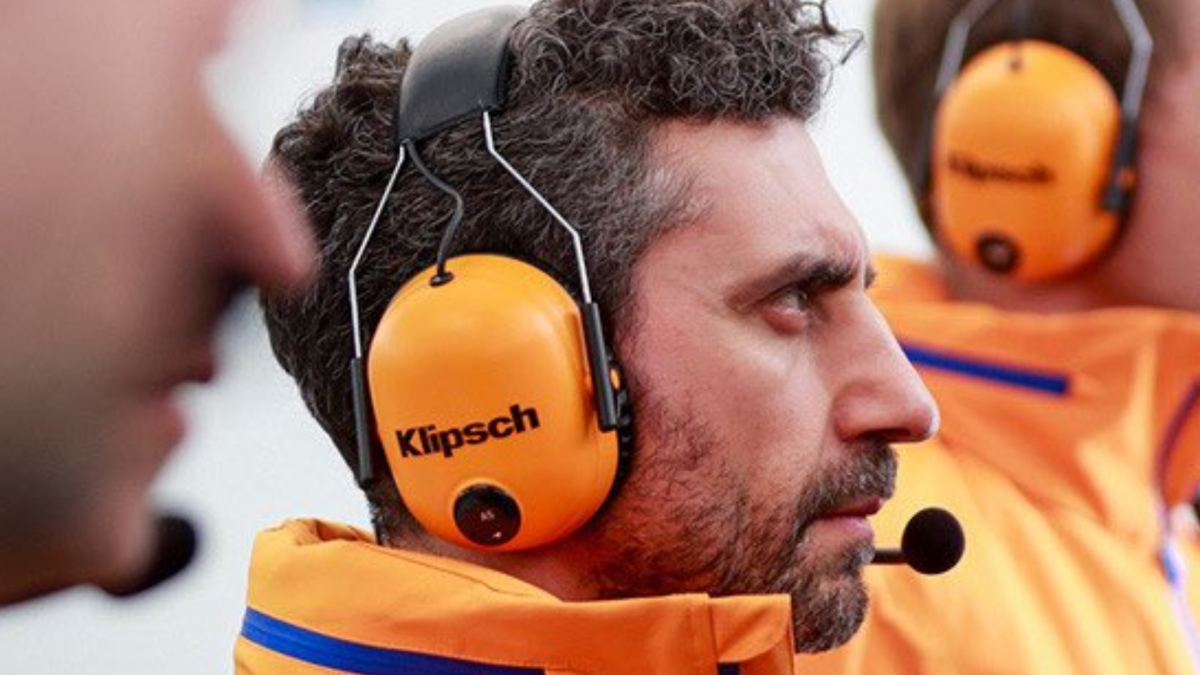 McLaren se empeña en ir de tapado