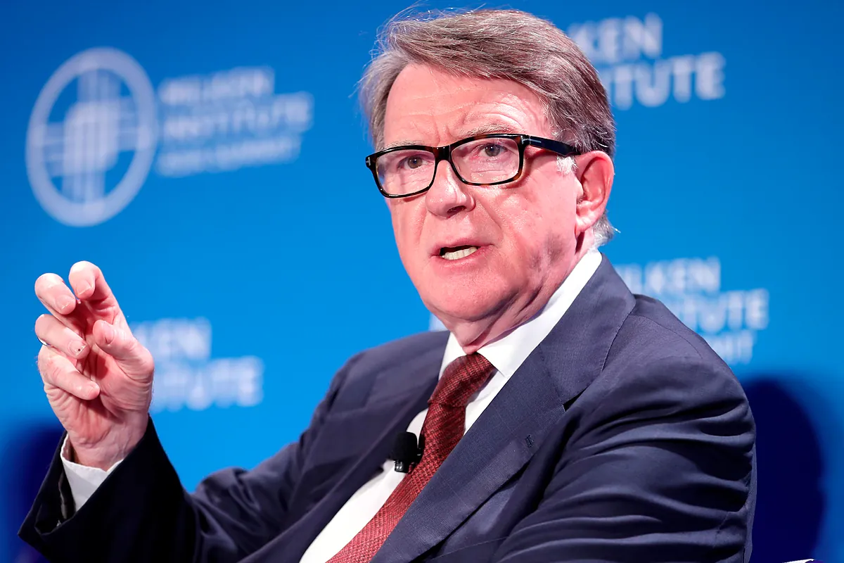 La policía británica detiene al exministro Peter Mandelson por sus lazos con Epstein