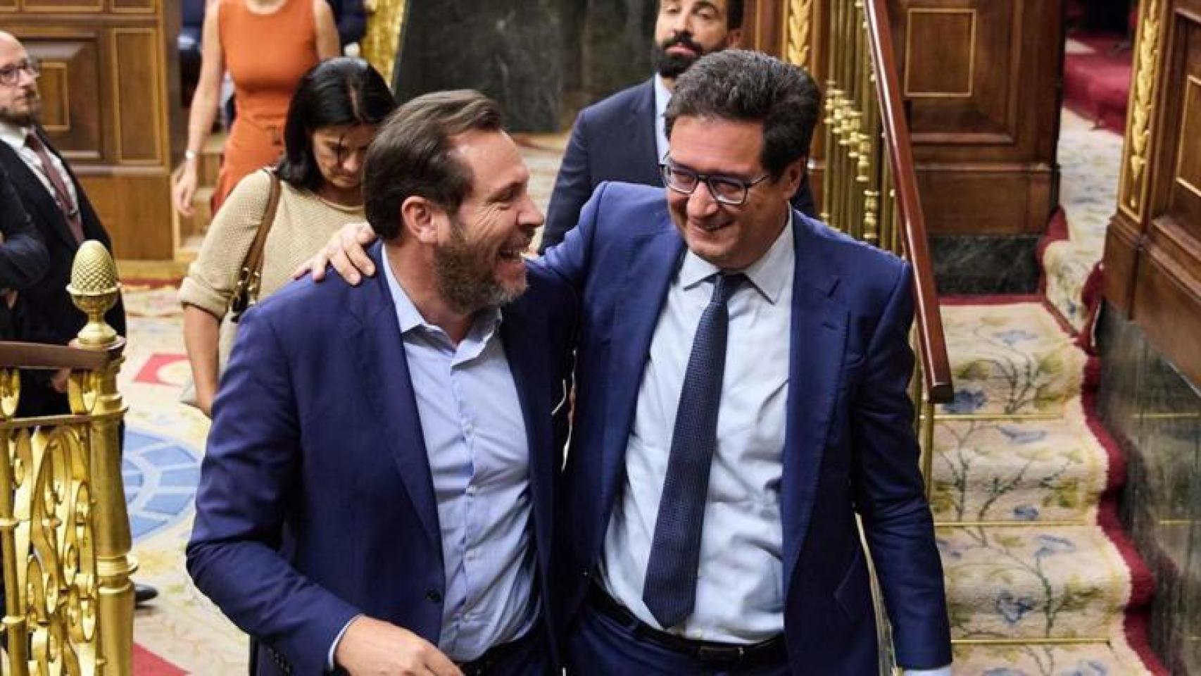 Los ministros Puente y López se burlan de la condena al fiscal: recuerdan a 'Jack el Destripador' y 'guiones de Hollywood'