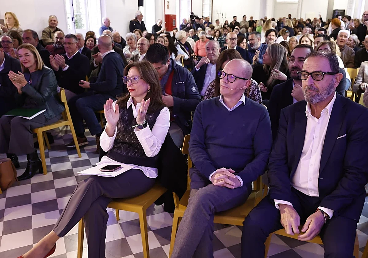 El PP entra en precampaña y saca pecho de la gestión de la Junta con Málaga