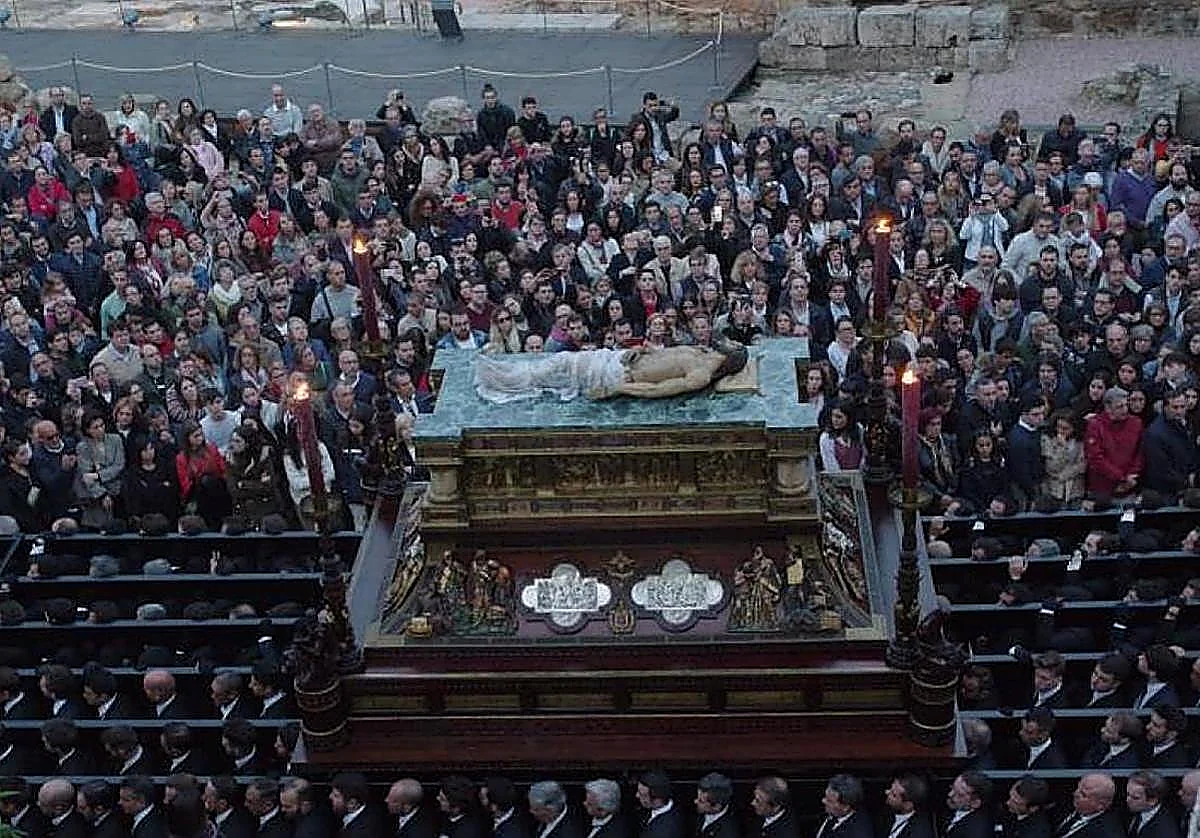 Horarios e itinerarios de las procesiones del Viernes Santo 2026 en Málaga