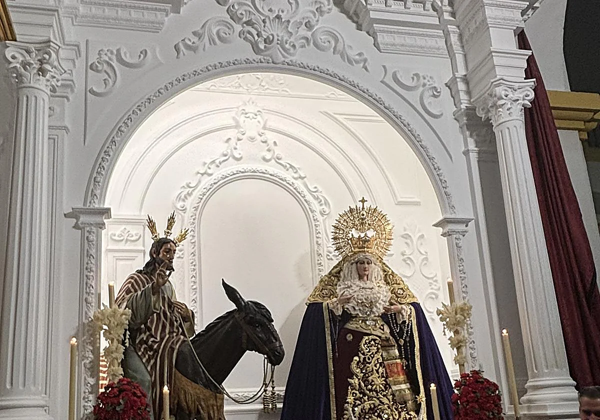 La parroquia de Alhaurín de la Torre estrena el mosaico de la Pollinica