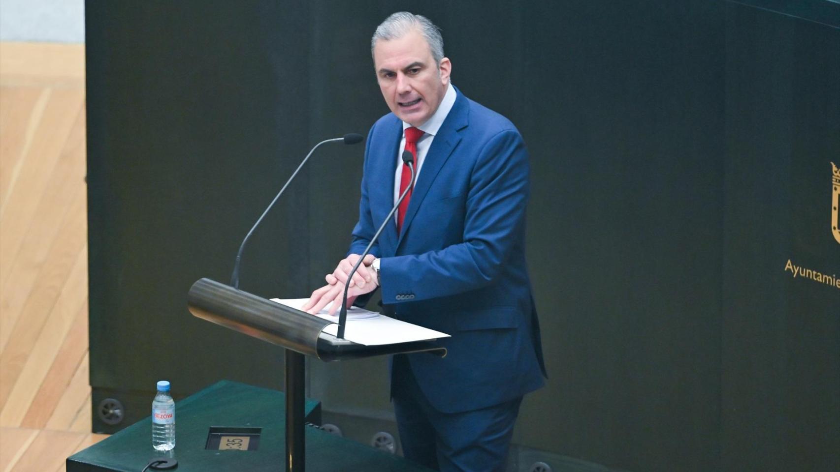 El Ayuntamiento de Madrid impide el cese de Ortega Smith como portavoz de Vox y el grupo municipal se parte en dos