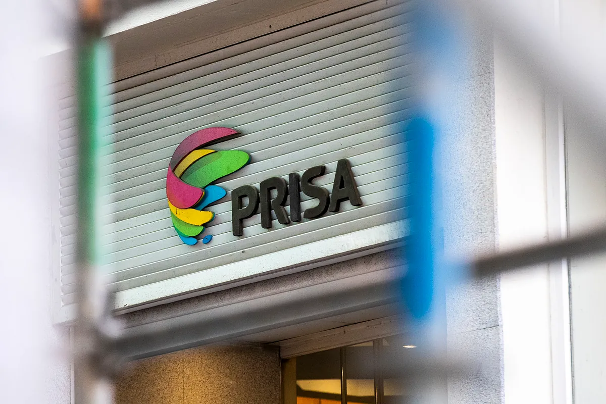 Prisa pierde 27 millones en 2025 y reduce un 2% sus ingresos