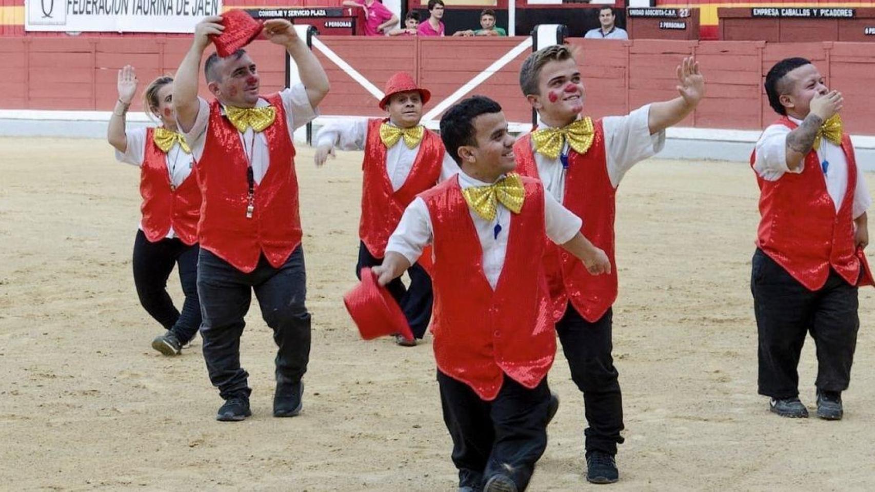 Los 'bomberos toreros' se rebelan contra la decisión del Gobierno de prohibir su 'show': "Ni se nos denigra ni se nos veja"