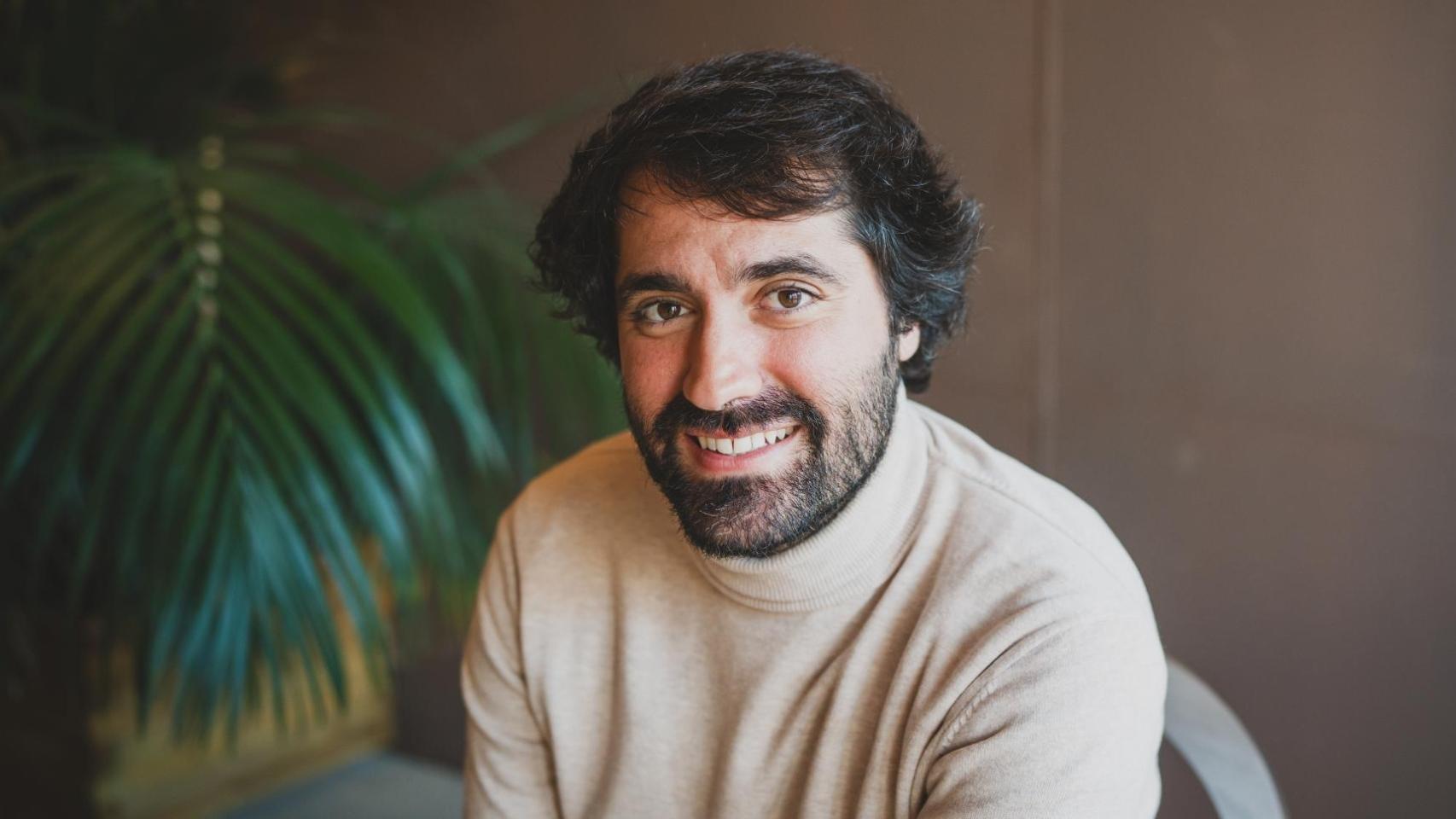 Crimen, periodismo y poder en 'Los días que no existieron', la primera novela de Daniel Ramírez