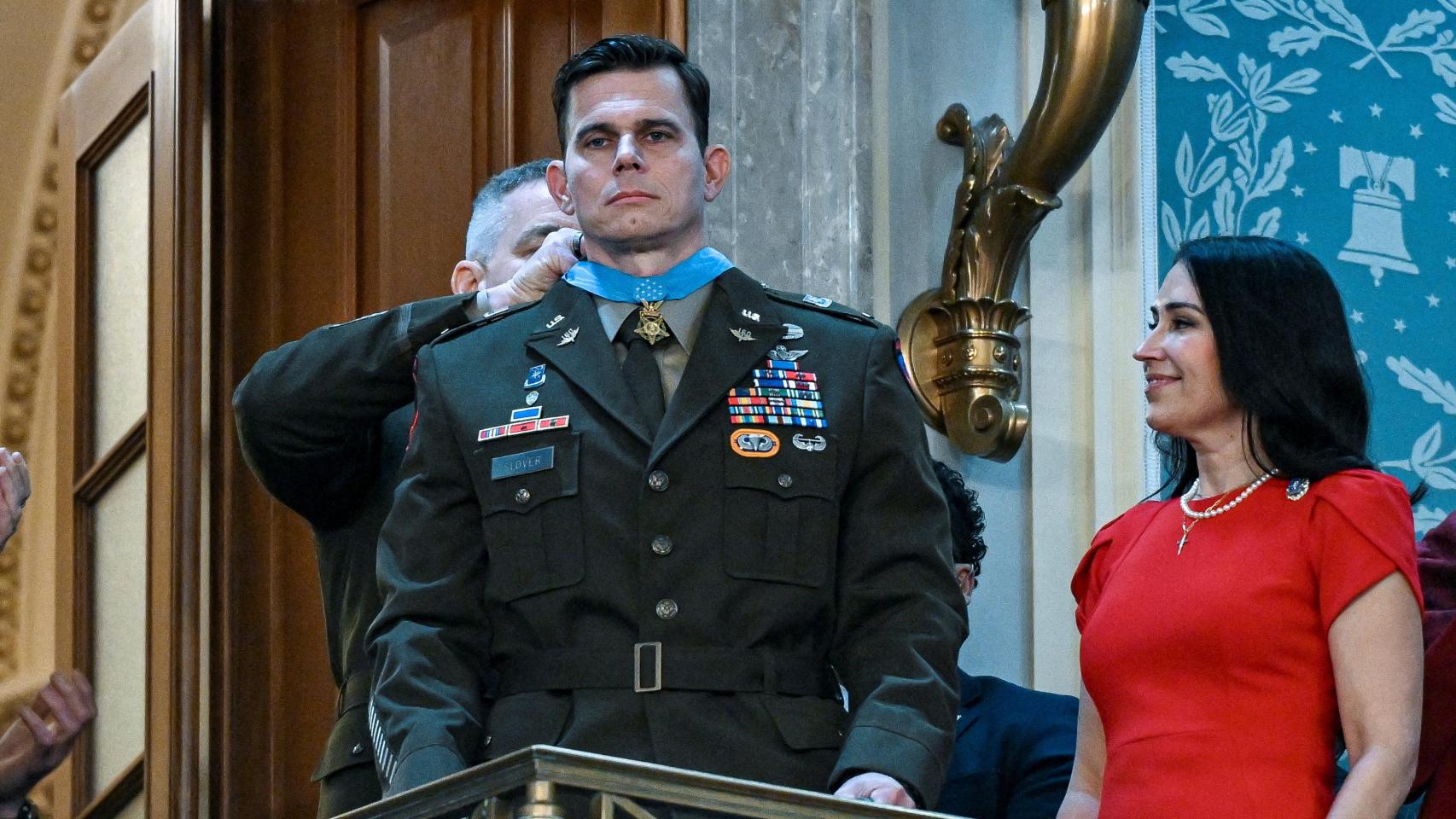 El piloto herido con 4 balas en la captura de Maduro: "El éxito de toda la misión dependió de su capacidad para soportar dolor"