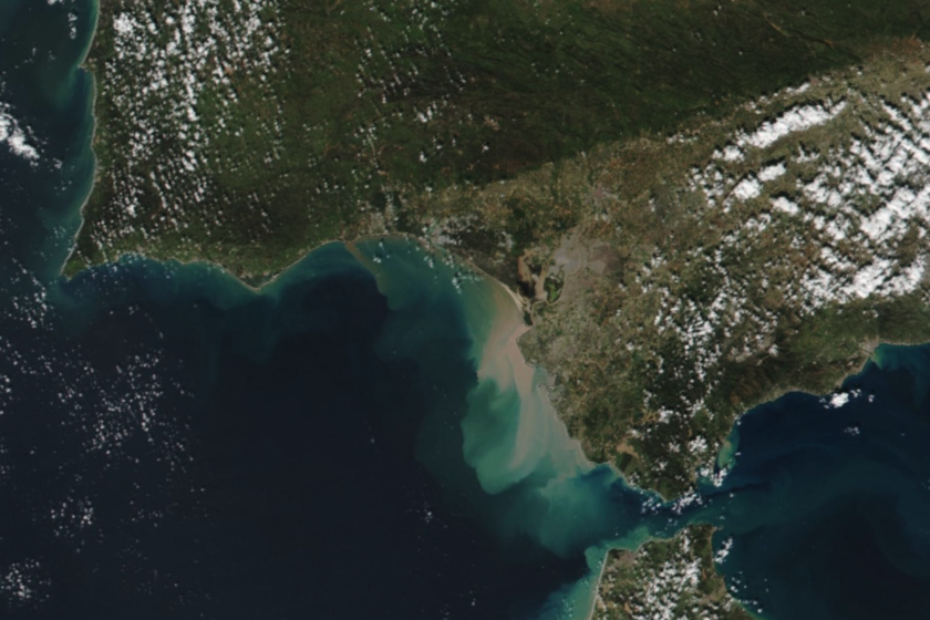 Las lluvias están teniendo otro efecto en Andalucía: playas destruidas e inutilizables ahora que empieza la temporada