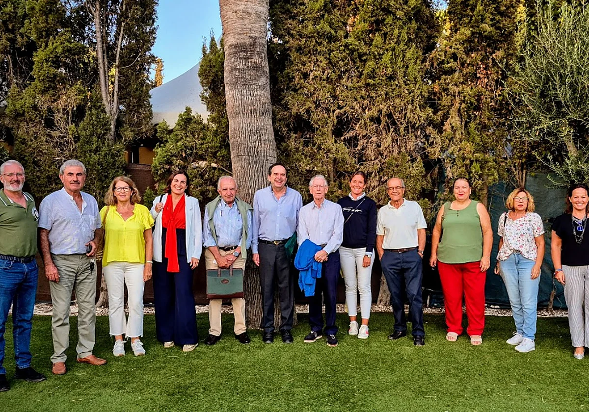 Una decena de asociaciones de vecinos del este de Málaga suman fuerzas en una nueva plataforma