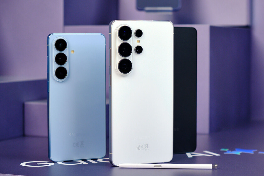 El software de los móviles se ha vuelto tan complejo que Samsung ha tenido que añadir una IA para que te lo explique