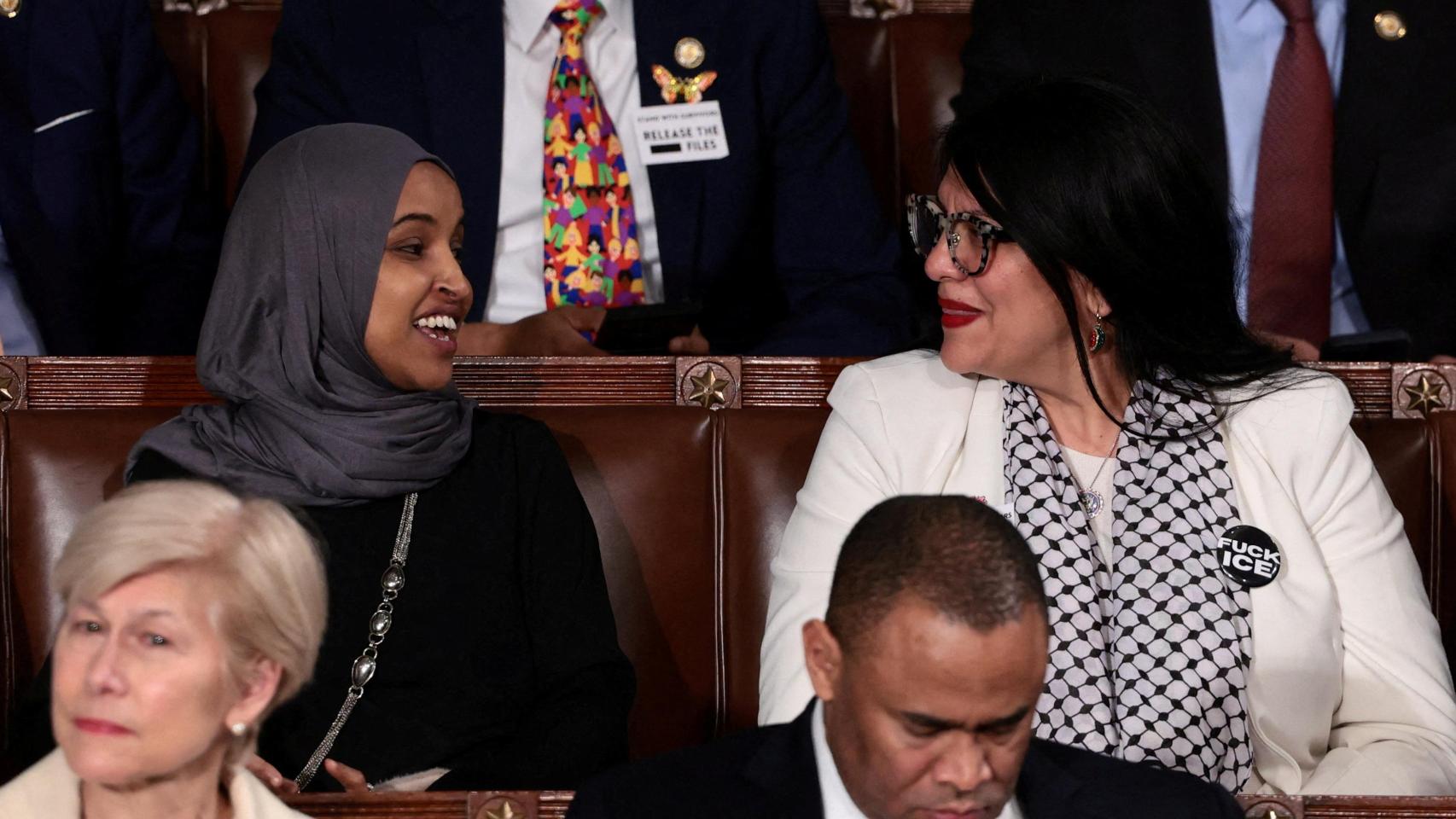 Trump pide deportar a las dos congresistas demócratas, una somalí y otra palestina, que le acusaron de las muertes del ICE