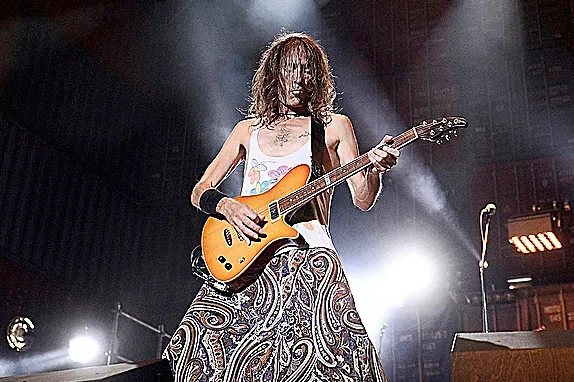 Muere Robe Iniesta, el líder de Extremoduro, a los 63 años