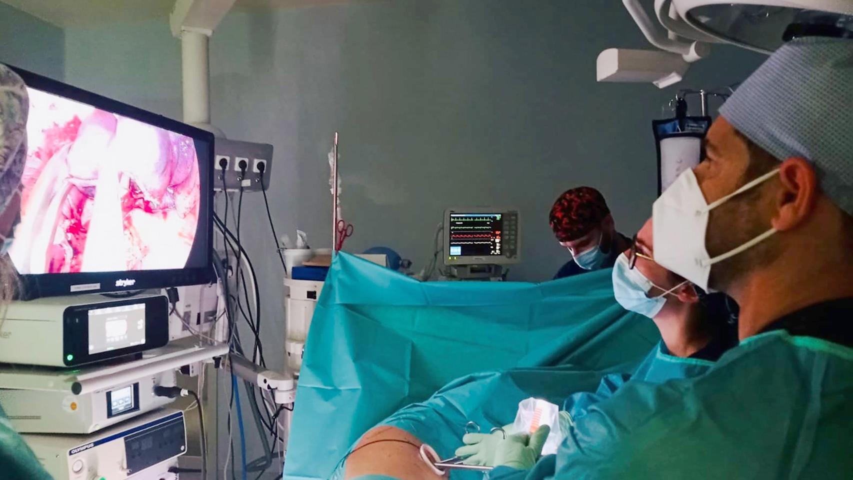 Conservar el pulmón cuando todo parecía perdido: la cirugía que cambia el pronóstico del cáncer avanzado