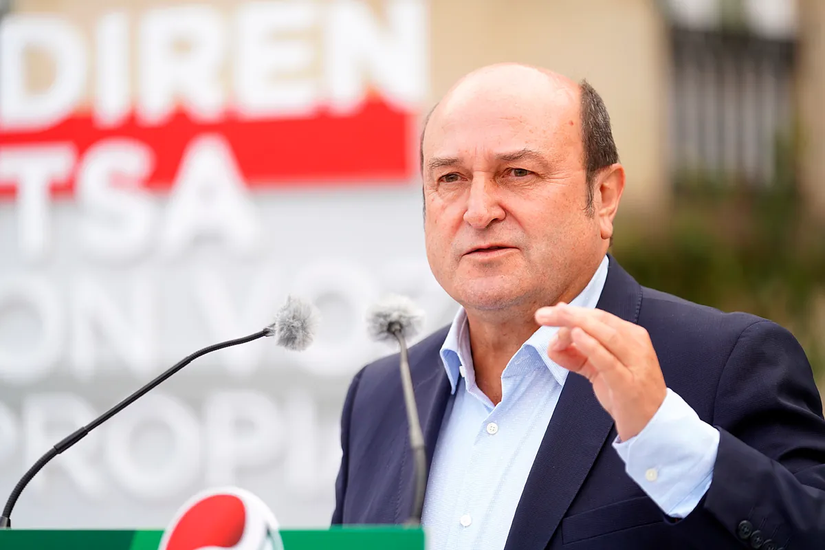 Telefónica ficha al expresidente del PNV Andoni Ortuzar como consejero de Movistar+