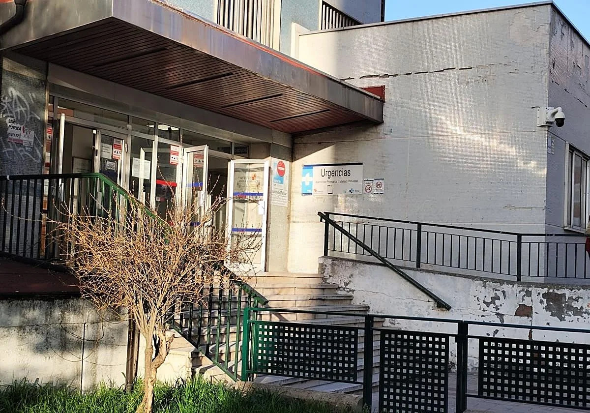 Se desnuda ante la médica y golpea todo lo que encuentra hasta ser reducido por la Policía en Valladolid