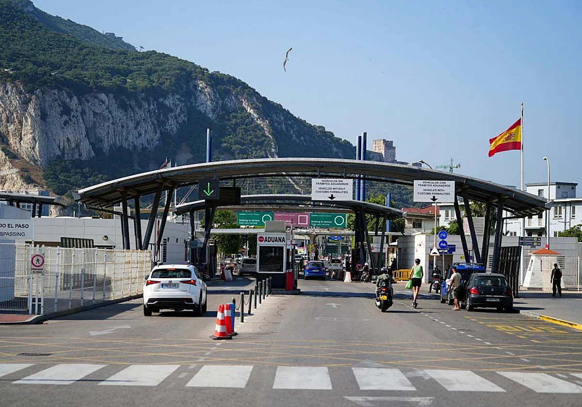 End of Gibraltar-Spain land border 'as soon as 10 April'