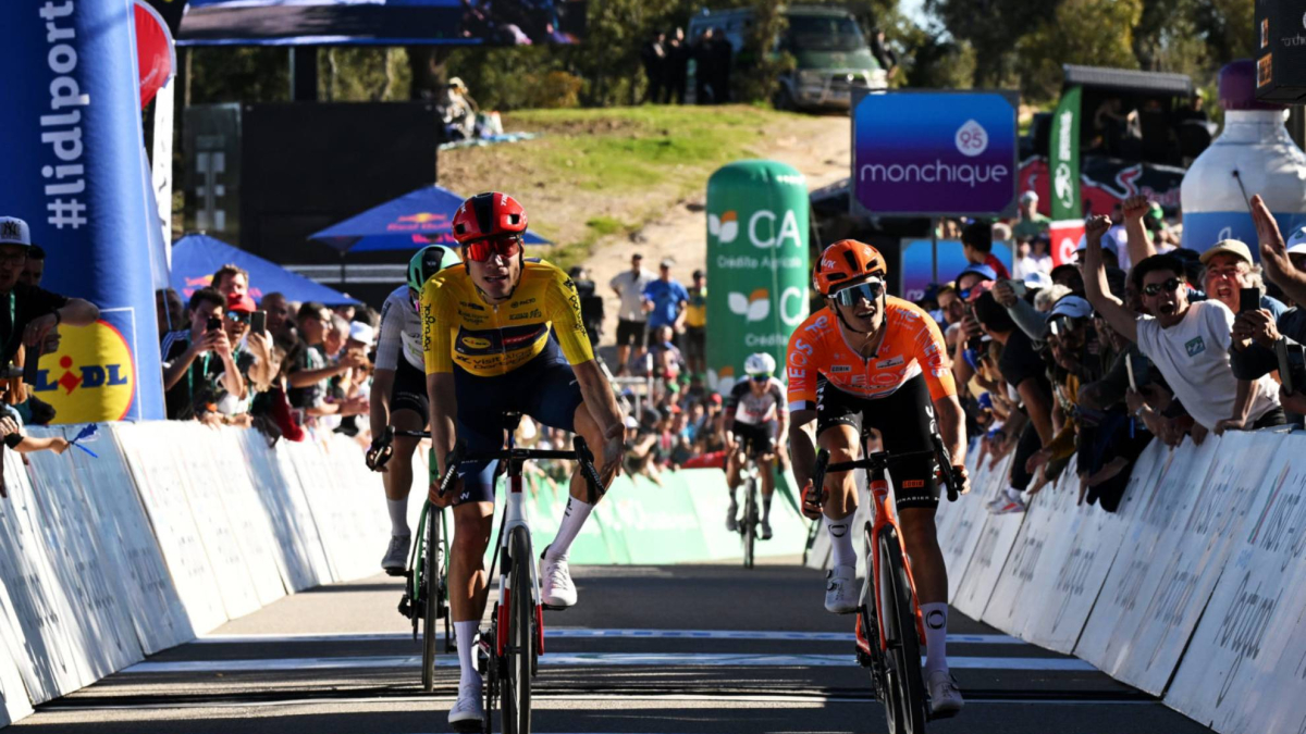 Juan Ayuso y la fuerza del Lidl-Trek: “Con otro equipo habría perdido la Vuelta al Algarve”
