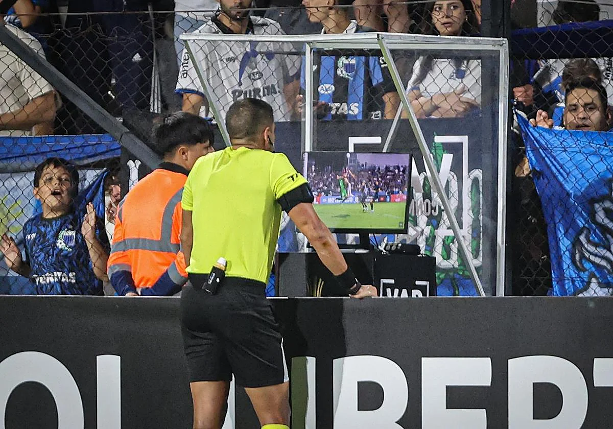 La FIFA declara la guerra las pérdidas de tiempo