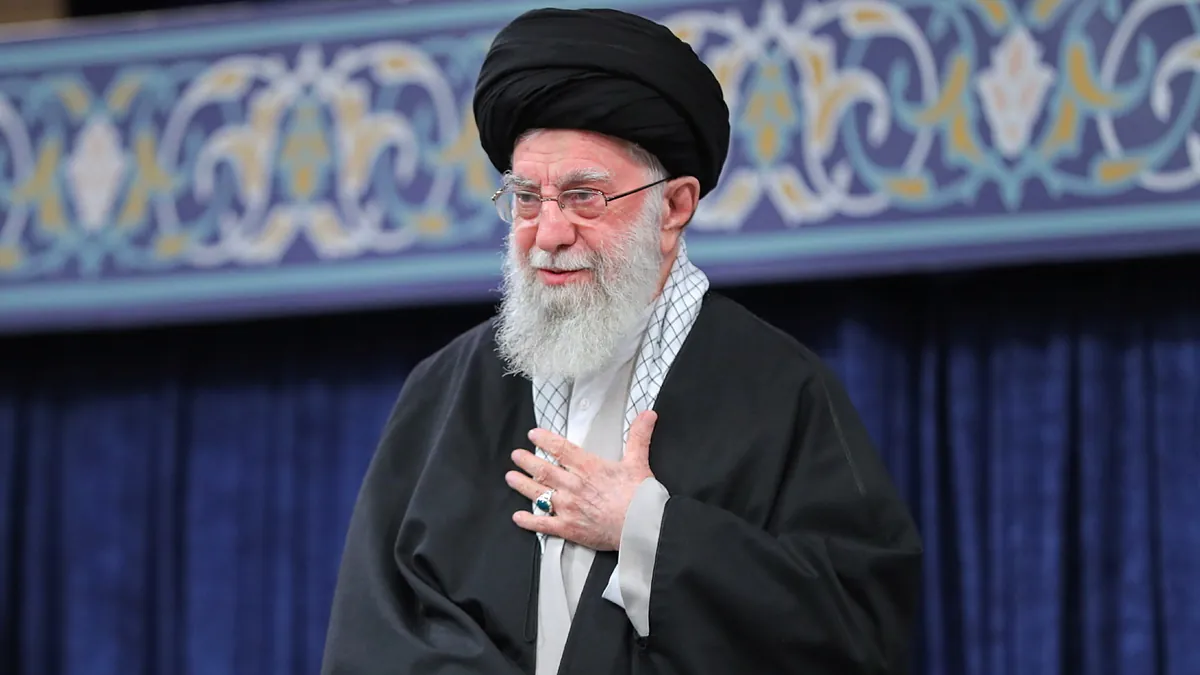 ¿Quién puede suceder a Jamenei al frente de Irán?