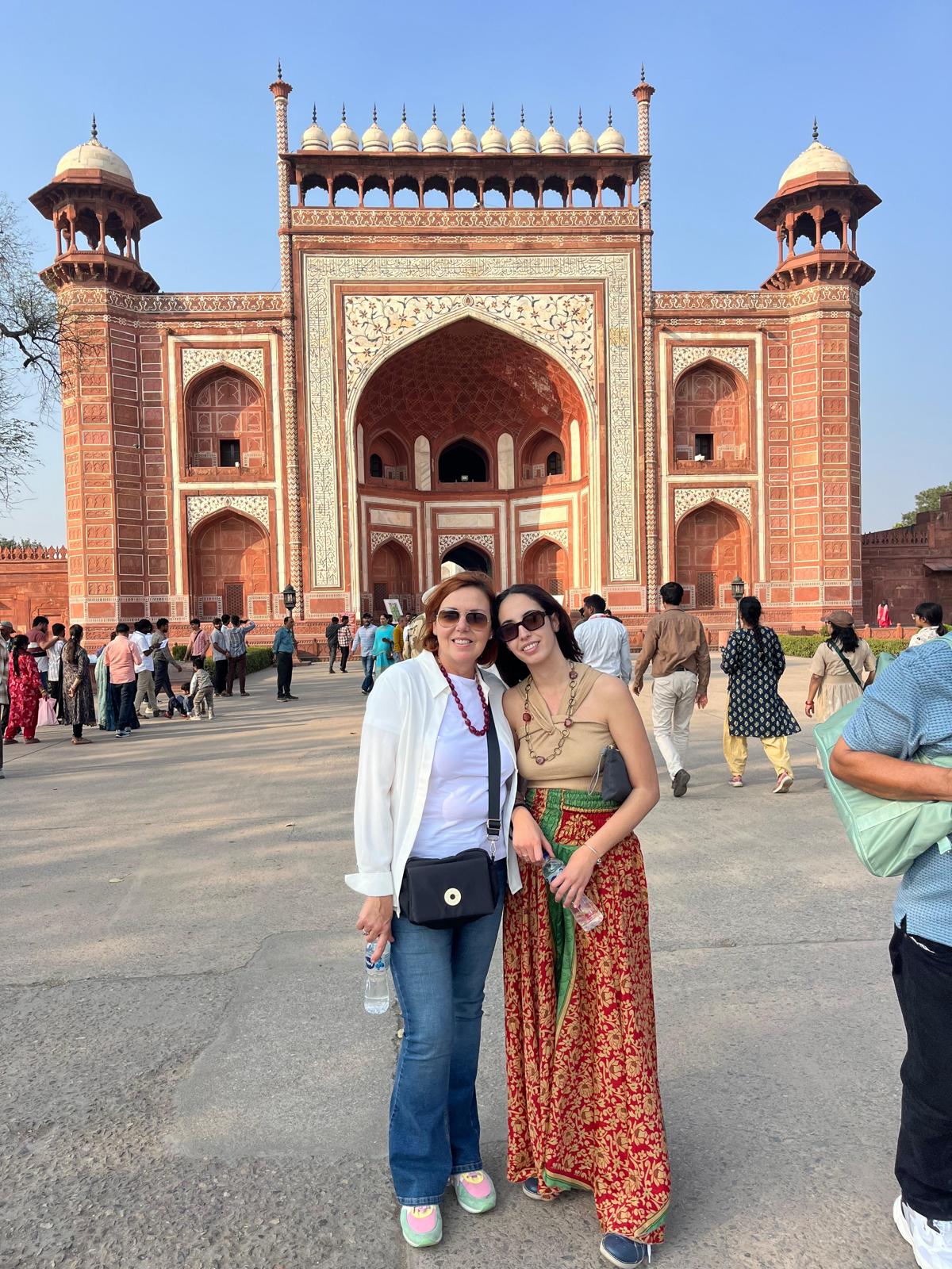 Un grupo de casi 30 malagueños, atrapados en Dubai por los bombardeos sobre Irán