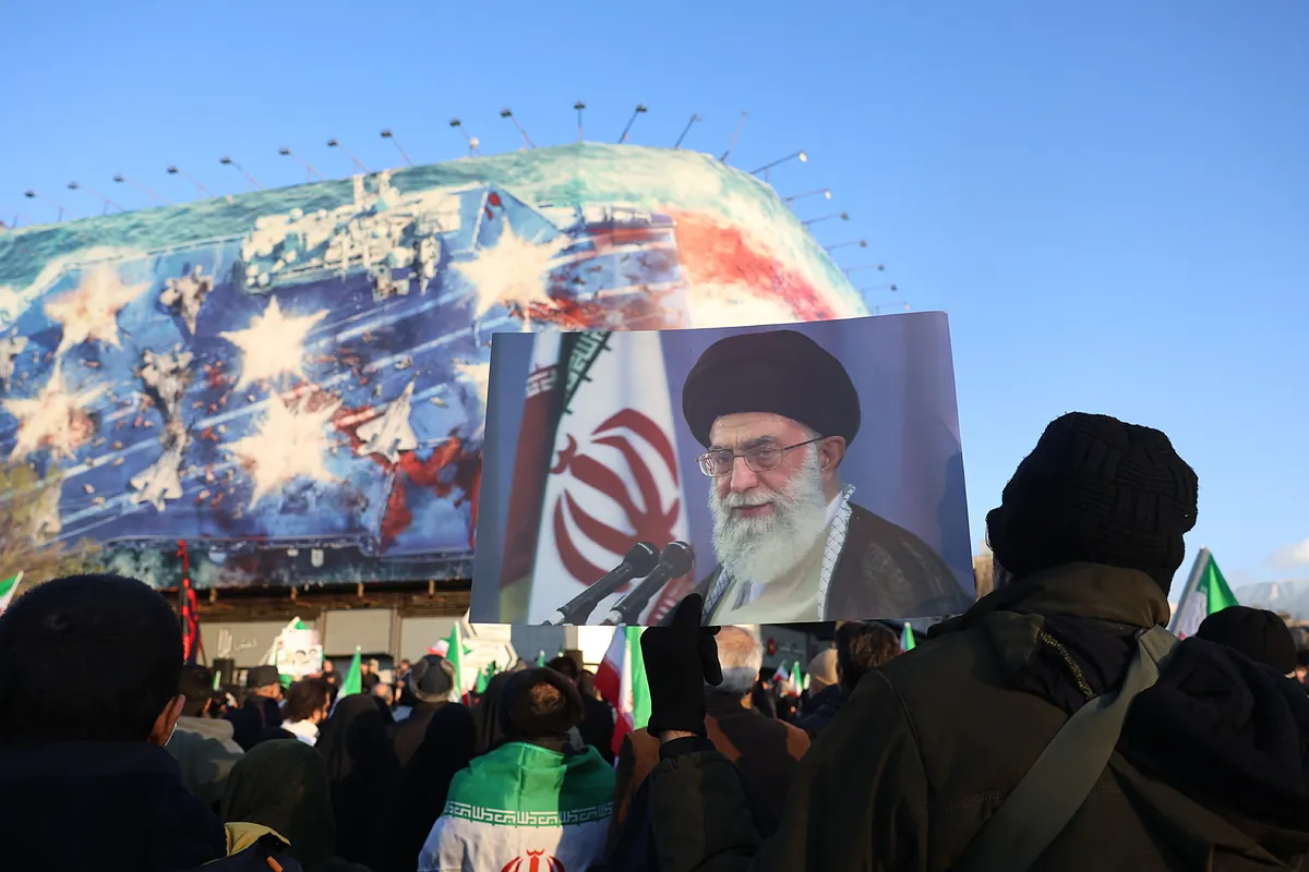 El fin de una era en Oriente Próximo: así han sido las 24 horas que han cambiado el tablero geopolítico