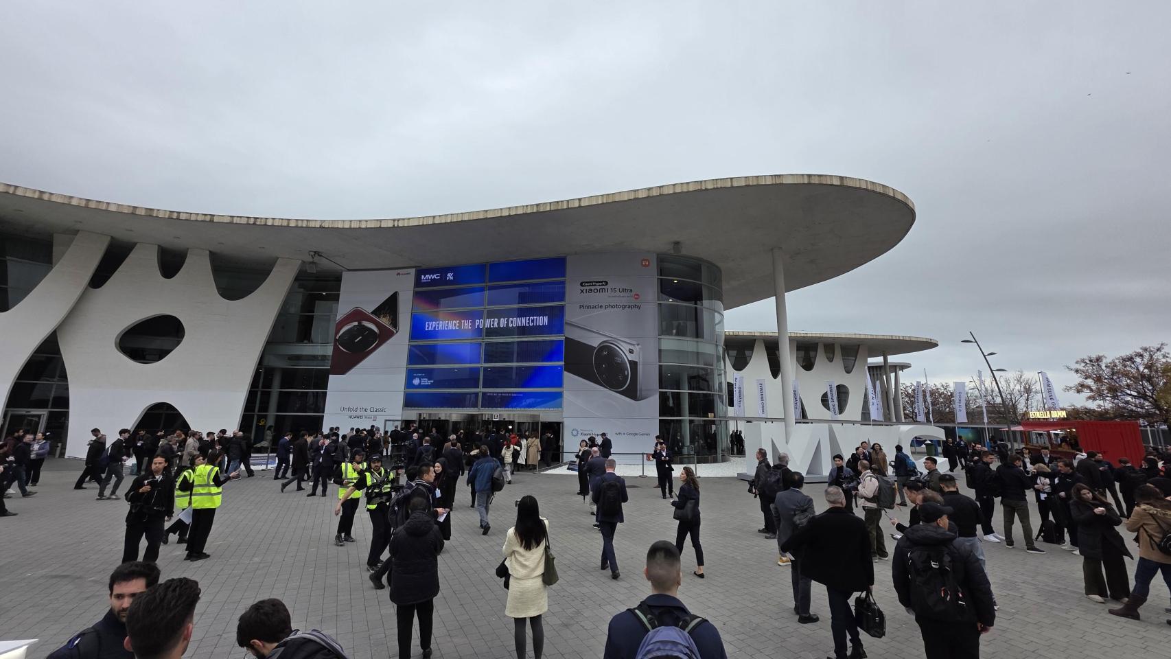 La desconexión de China, la presión de EEUU y las fusiones de las 'telecos' marcan el Mobile más político en una década