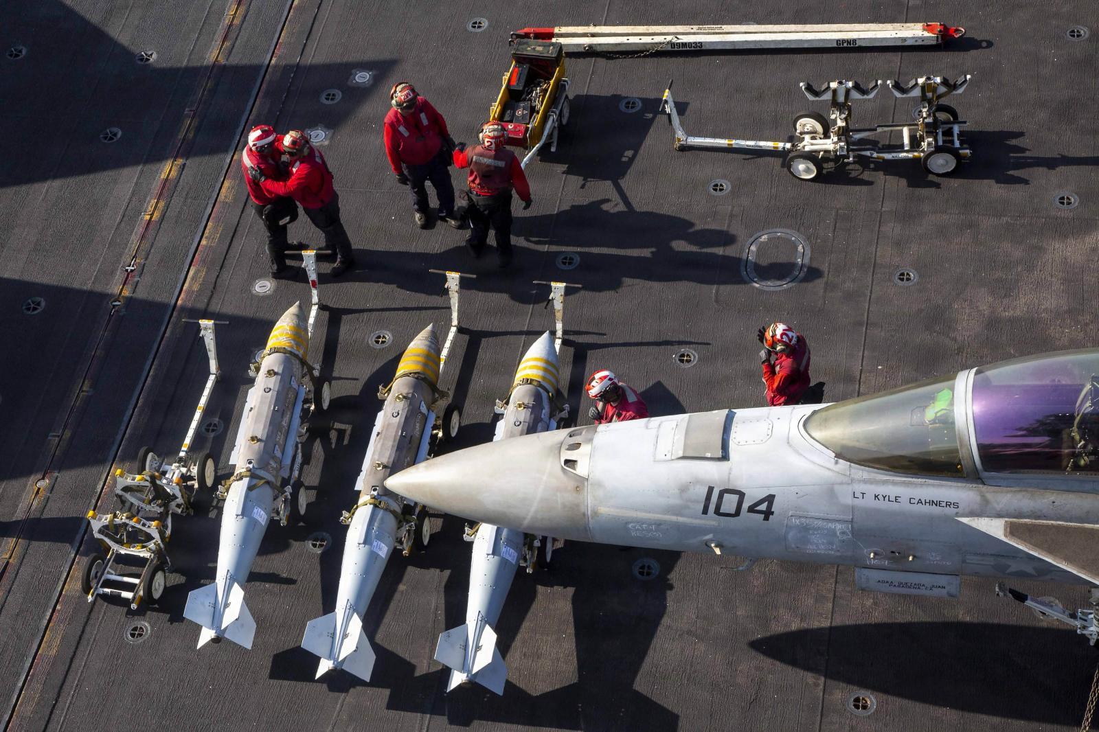 Tres militares de EE UU mueren y otros cinco resultan heridos en la guerra de Irán