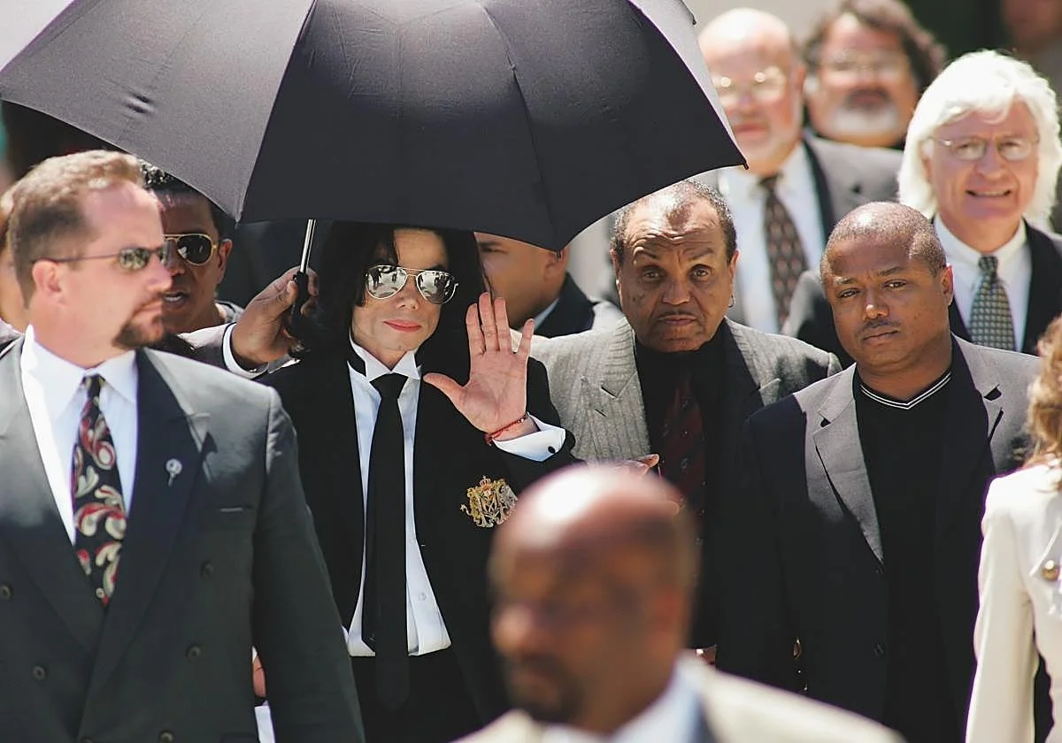 Cuatro hermanos demandan a los herederos de Michael Jackson por presunto abuso sexual de la estrella del pop