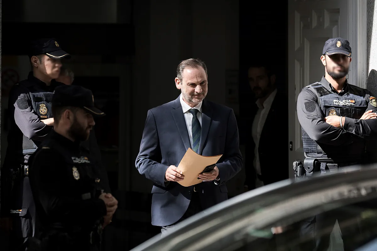 El Supremo avala el procesamiento de Ábalos y Koldo por presuntas irregularidades en la compra de mascarillas