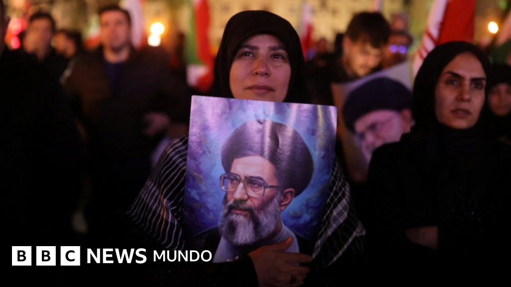 Quién tiene el poder en Irán tras la muerte del ayatolá Alí Jamenei y cómo se elegirá a su sucesor