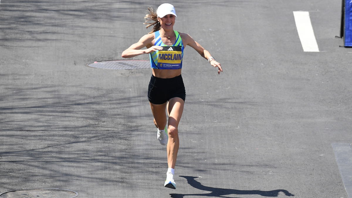 Caos en un medio maratón de EE.UU.: el coche de cabeza se equivoca y las líderes se quedan sin podio