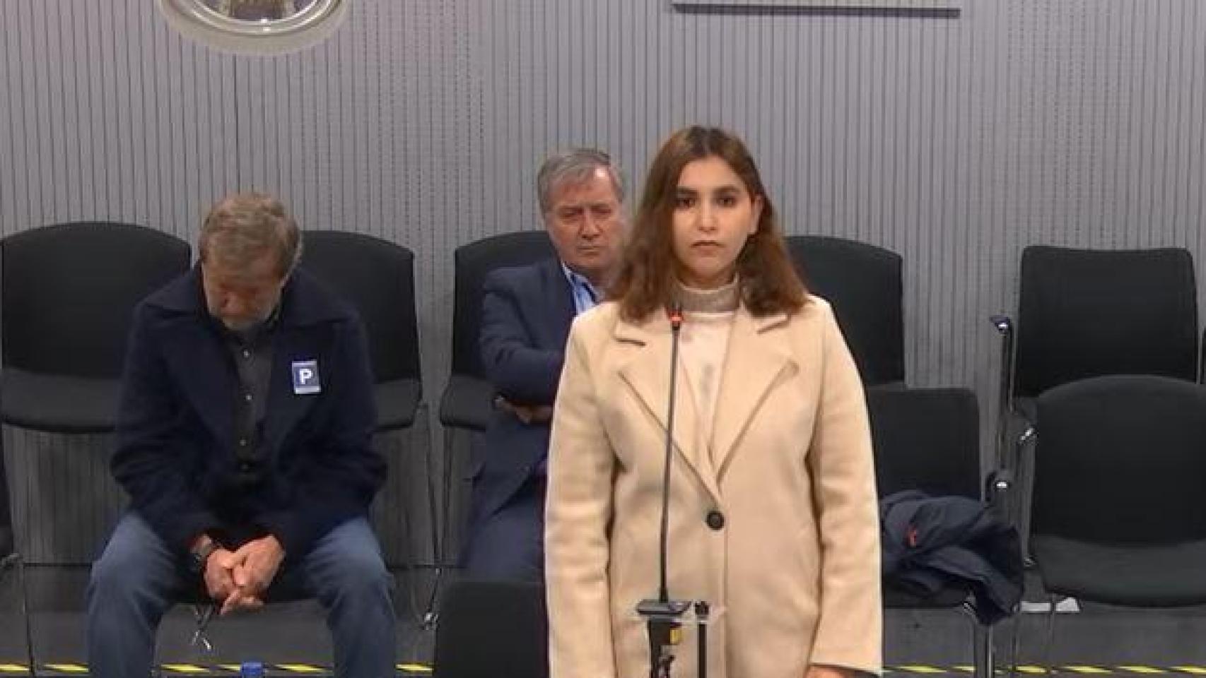 Pablo Iglesias y su exasesora perdonan a los periodistas y Villarejo queda como acusado único de filtrar el móvil de Dina