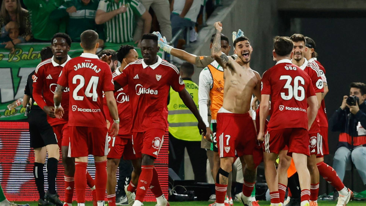 El mensaje de Kike Salas a Agoumé: “Lo teníamos todo para ganar; estaban ‘cagaos’”